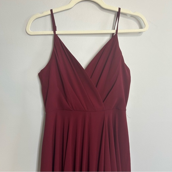 Lulu's All About Love Wine Red Burgundy V-Neck Maxi Dress Women’s Size Medium - Picture 6 of 13